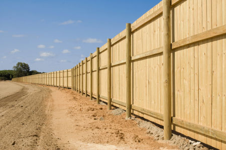 Fence Cleaning