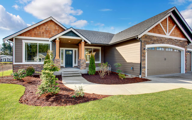 Best Time of Year to Pressure Wash Your Property in Everett