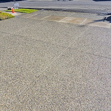 DRIVEWAY-CLEANING-IN-LAKE-STEVENS-WA 0