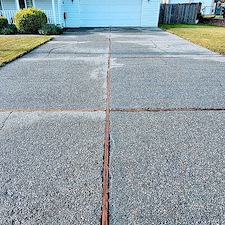 DRIVEWAY-CLEANING-IN-MARYSVILLE-WA-1 2