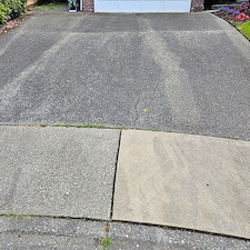 QUALITY-DRIVEWAY-CLEANING-IN-MARYSVILLE-WA 1